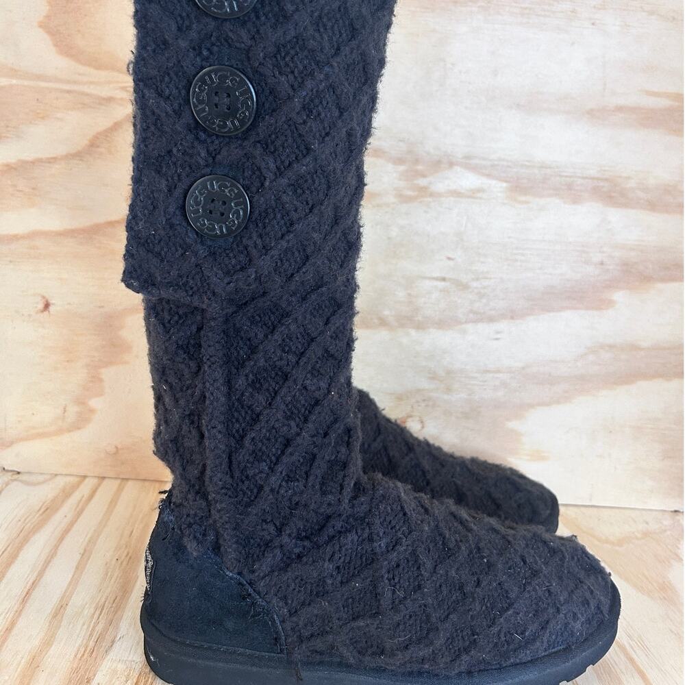 UGG Australia - Lattice Cardy - Boots - Black - Women's - 9 - S/N 3066